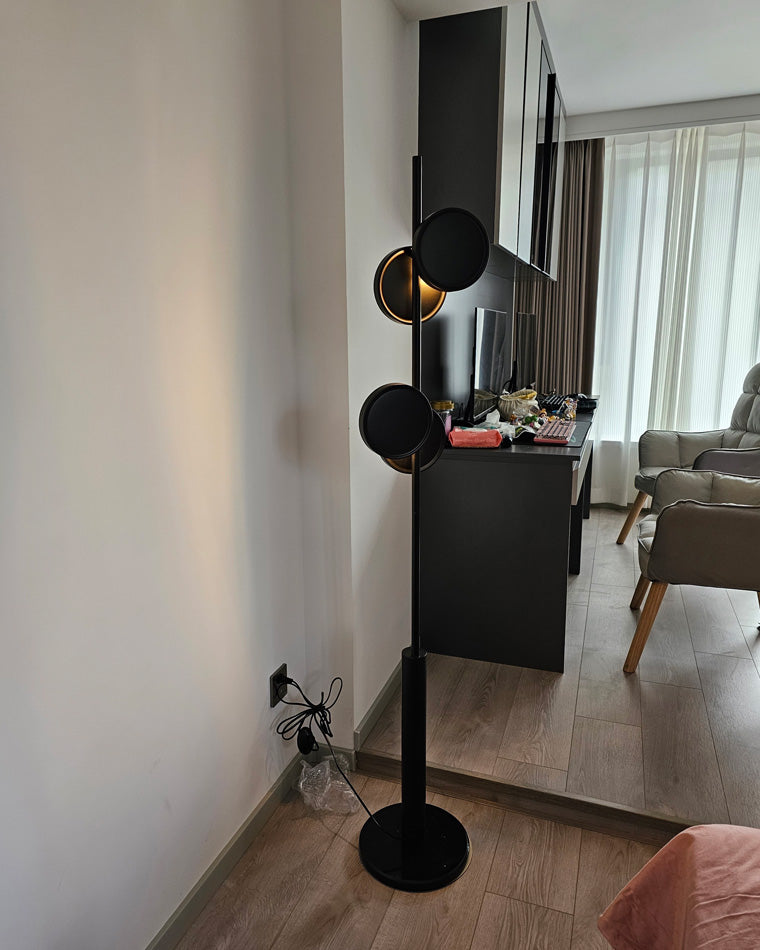 WOMO Black Pole Floor Lamp-WM7037