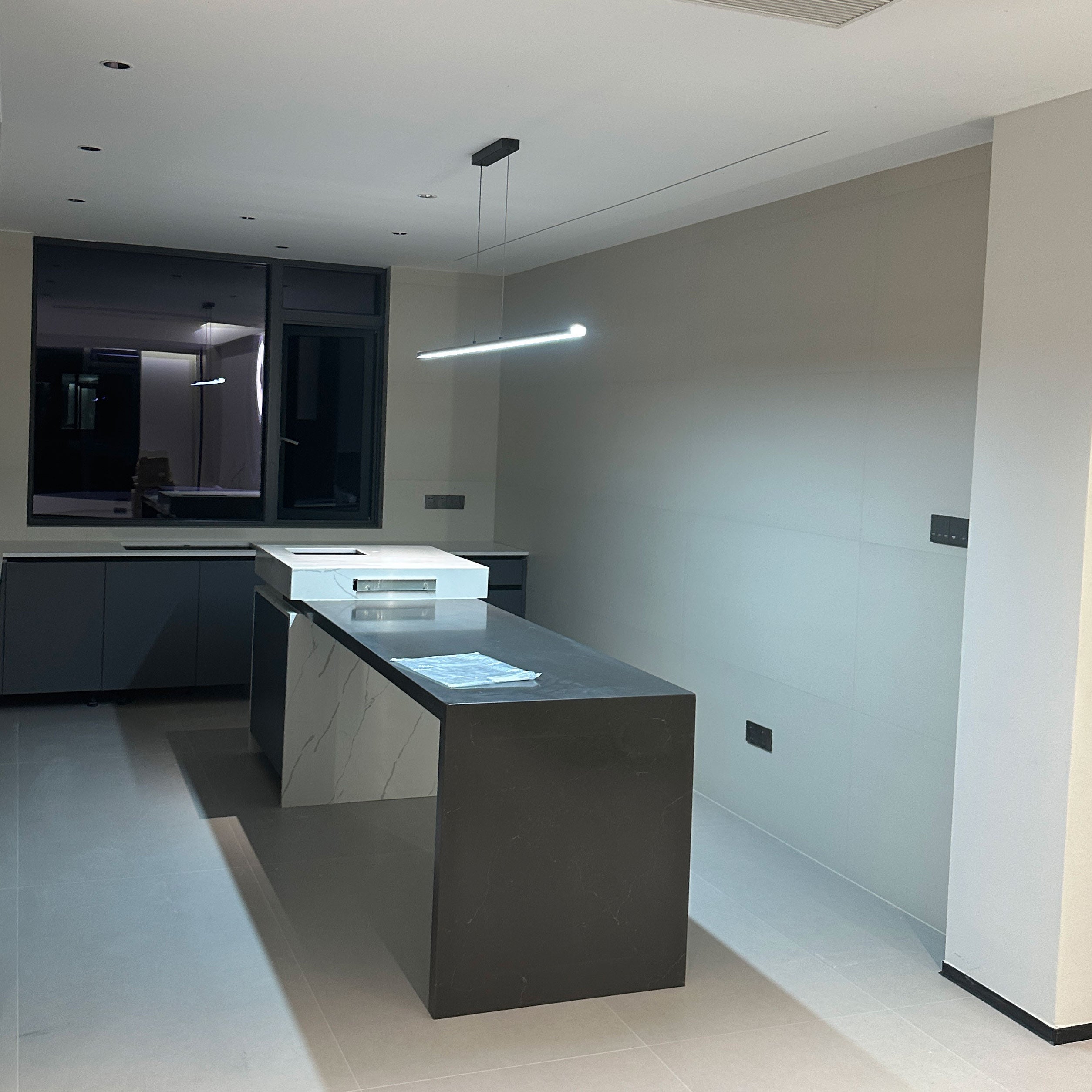 WOMO Extra Long Linear Pendant Light-WM2011