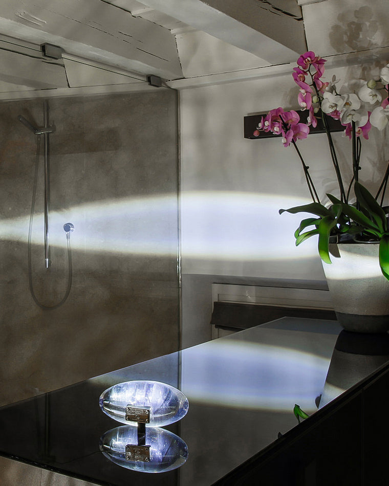 WOMO Star Projector Glass Table Lamp-WM8000