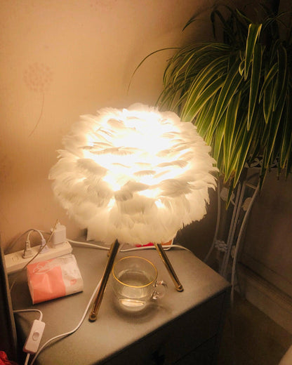 WOMO Feather Tripod Table Lamp-WM8014