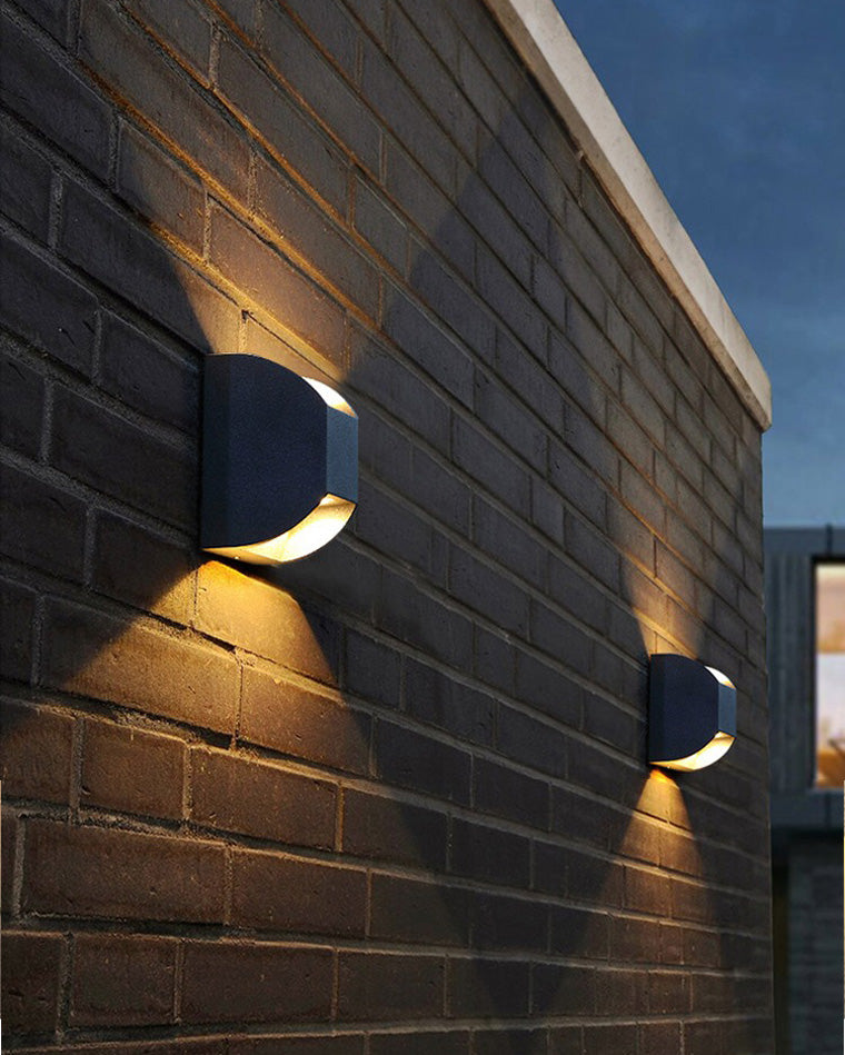 WOMO Outdoor Up Down Wall Light-WM9082