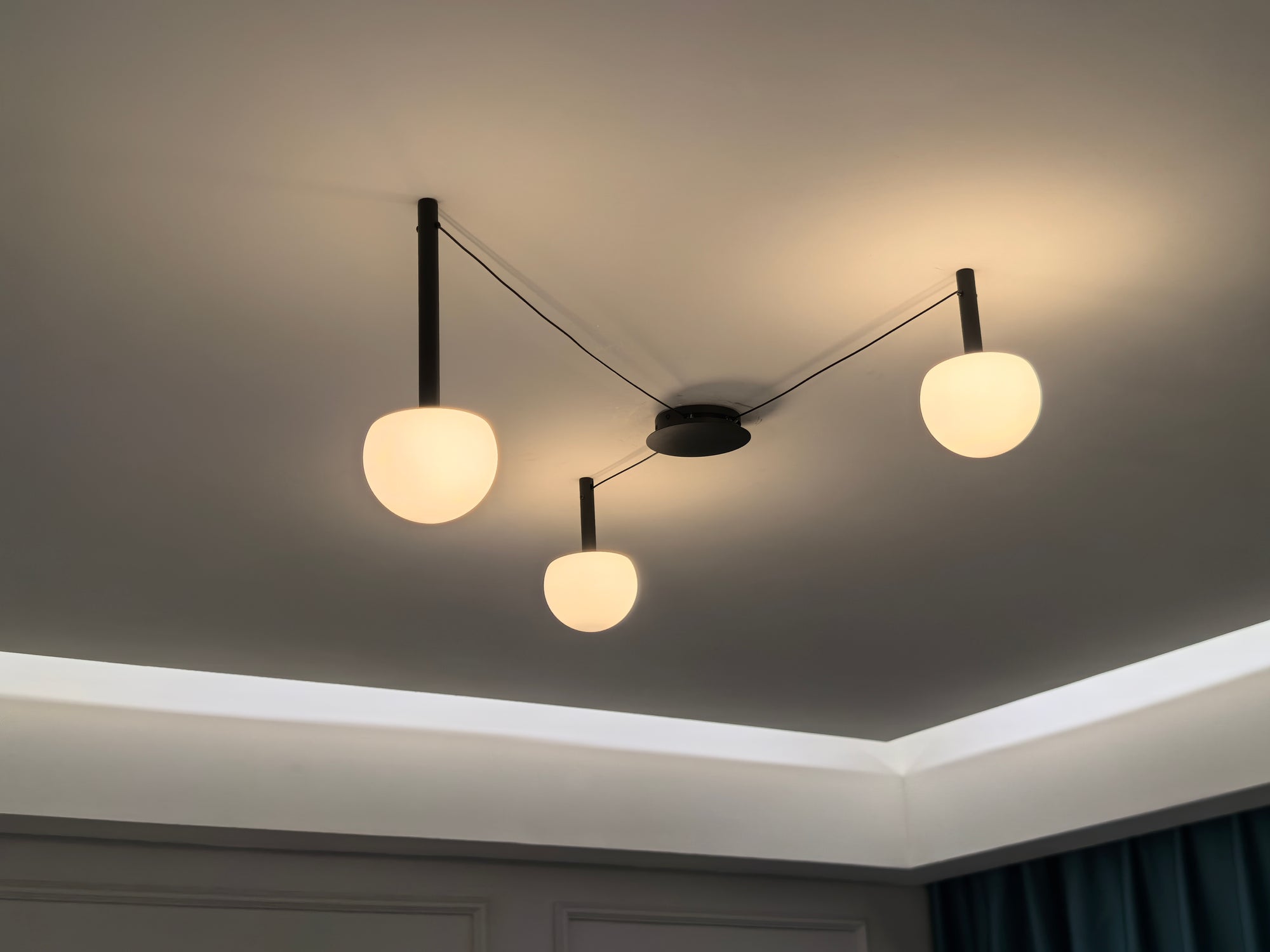WOMO Custom Frosted Glass Globe Ceiling Light-WM1029