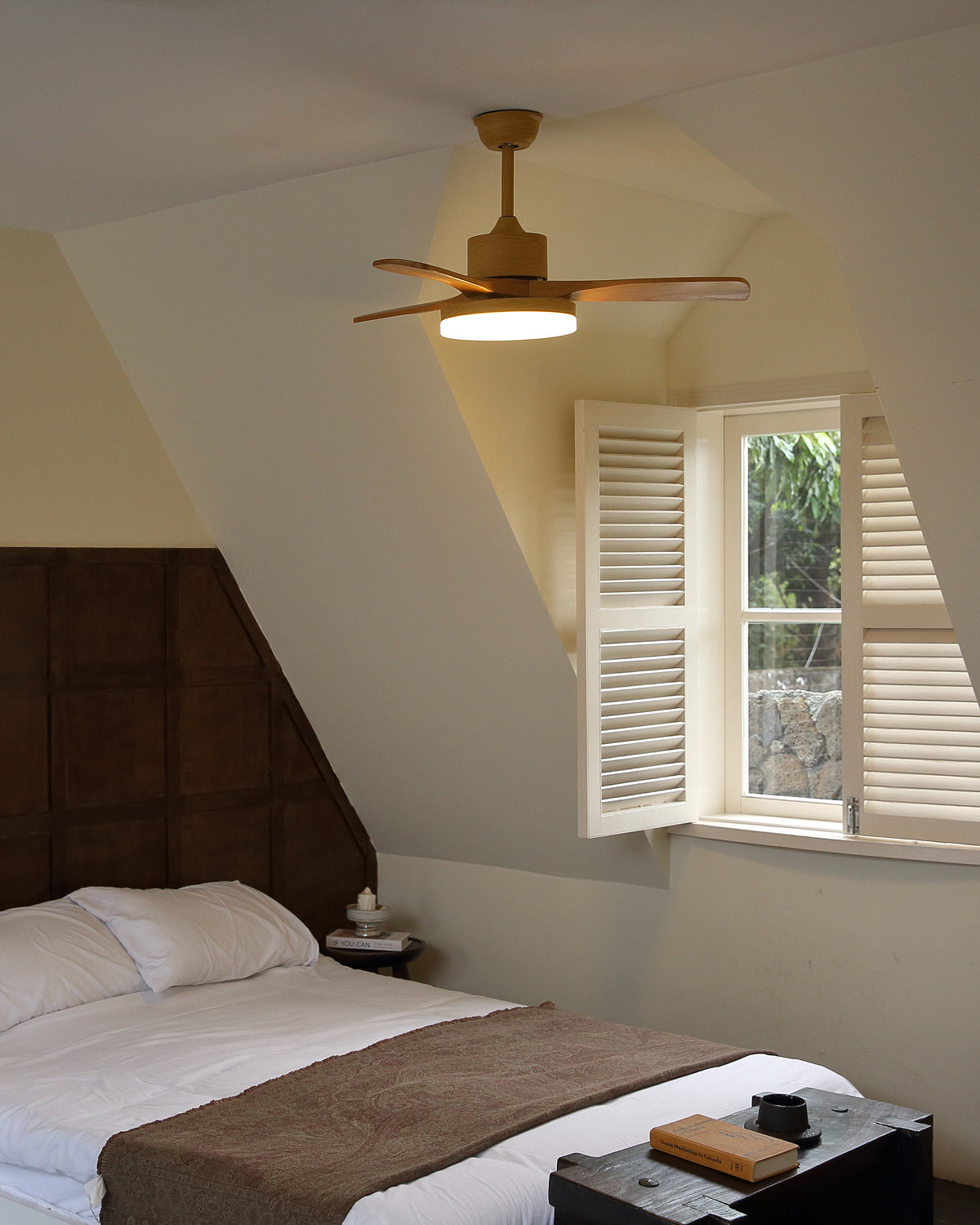 WOMO Scandi Reversible Ceiling Fan with Light-WM5002