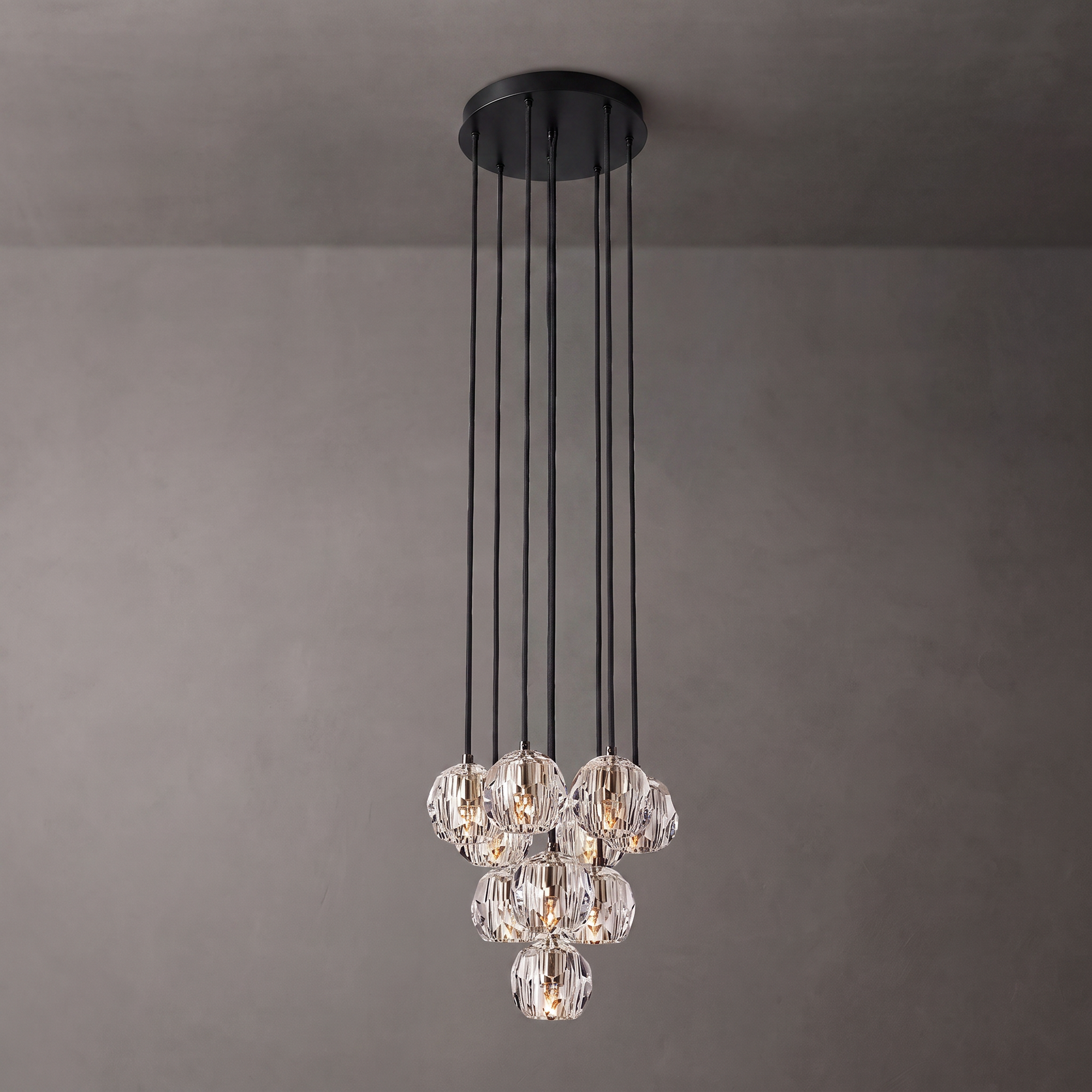 WOMO Crystal Cluster Chandelier – Boule