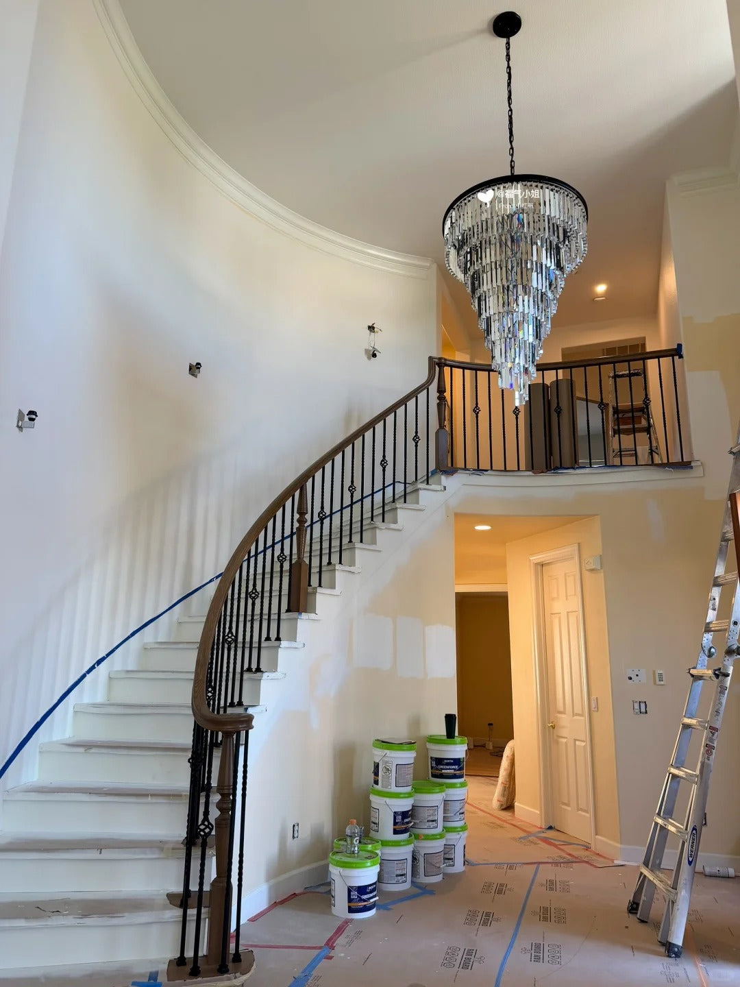 WOMO Crystal Prism Cascading Chandelier - Helix