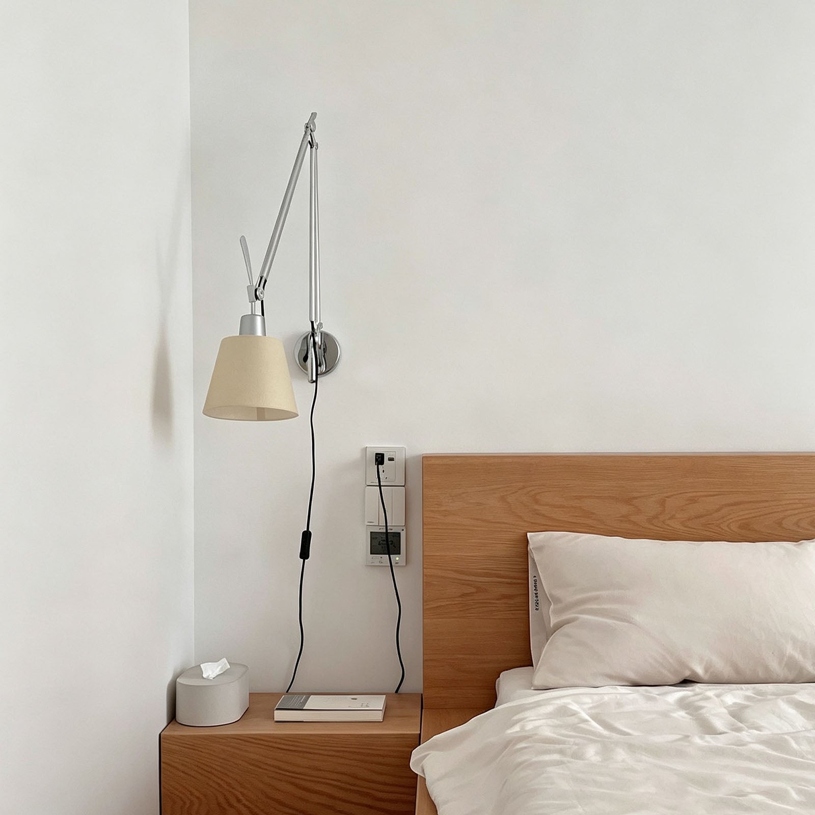 WOMO Mid Century Modern Swing Arm Wall Lamp-WM3204