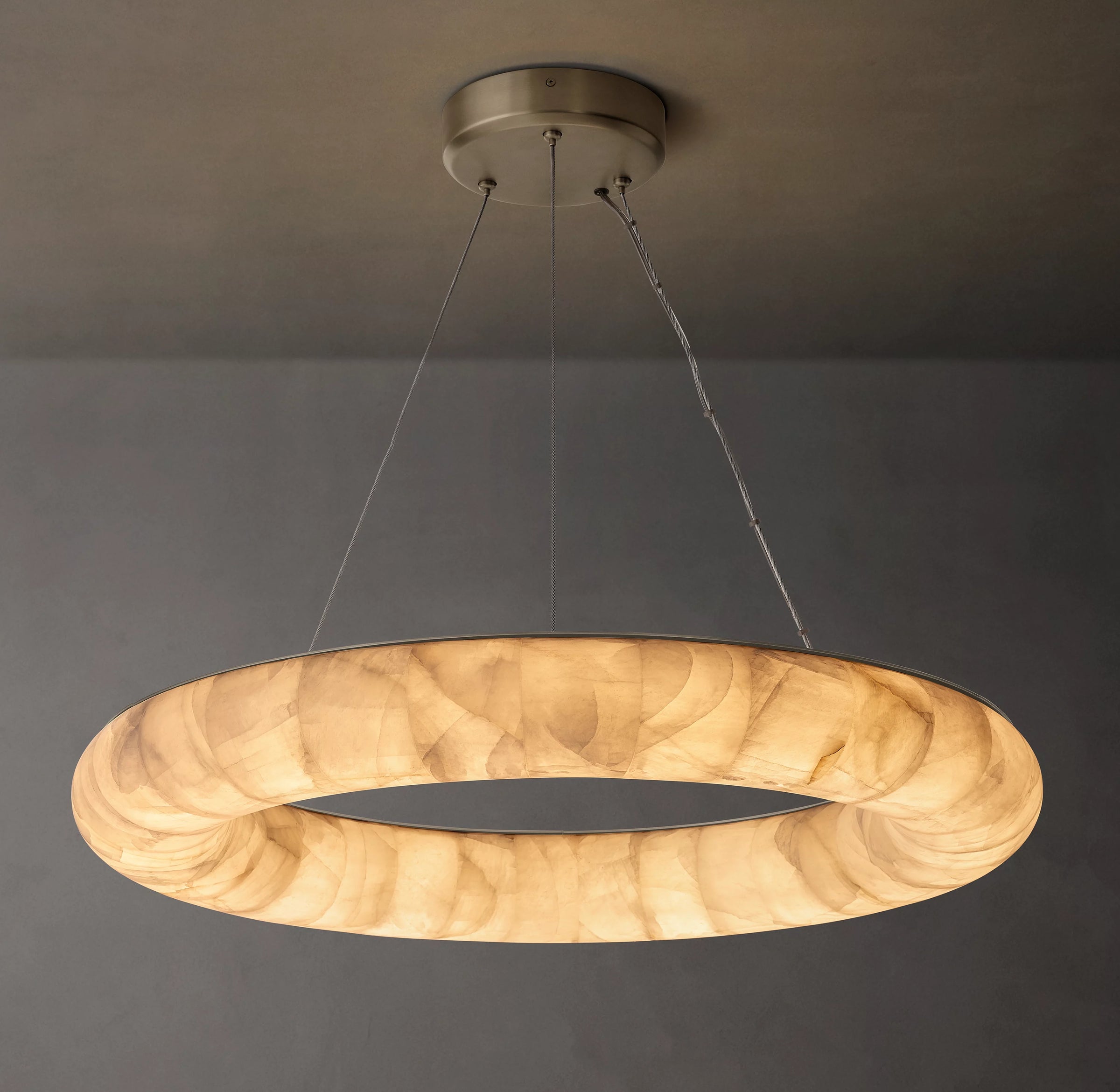 WOMO Lisse Ring Alabaster Chandelier - Rivage