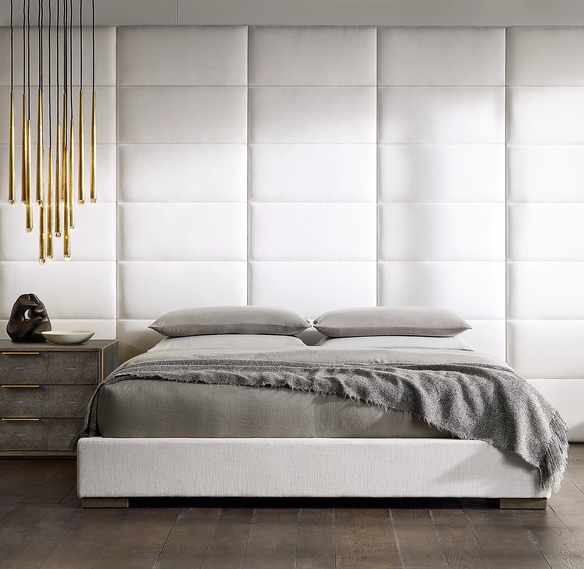 WOMO Pin Cascading Round Chandelier - Aquitaine