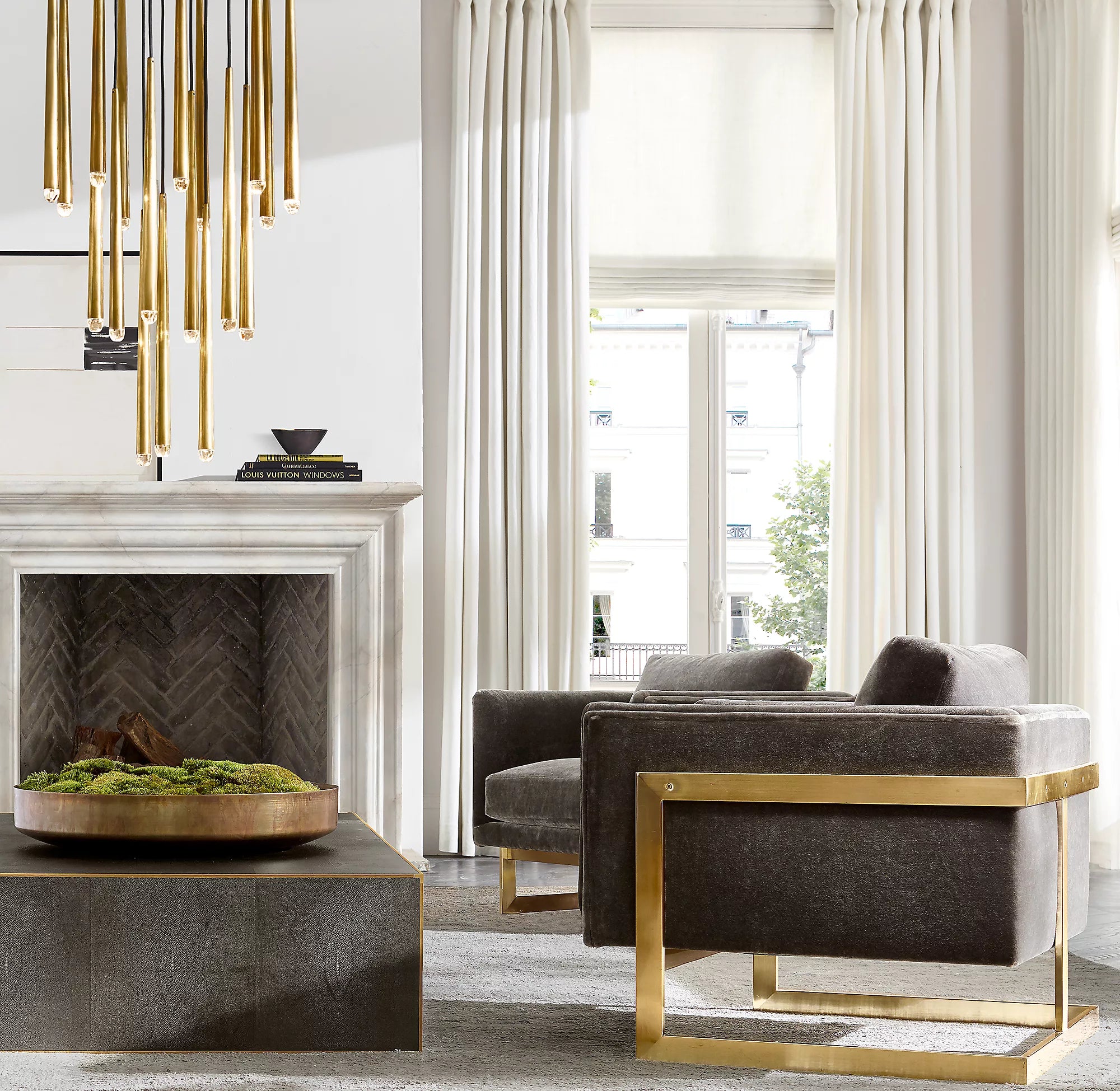 WOMO Pin Cascading Round Chandelier - Aquitaine