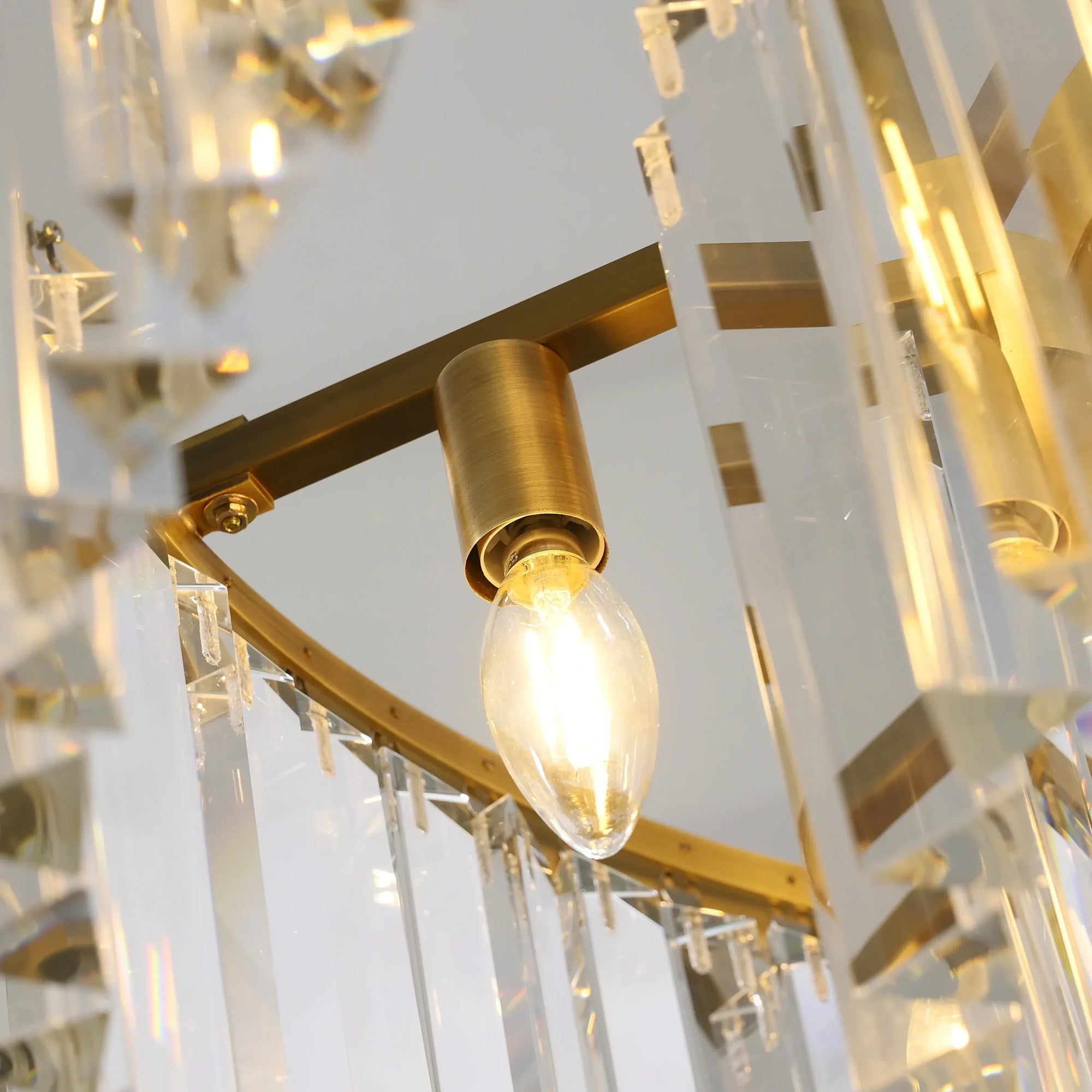 WOMO Crystal Prism Round Chandelier - Rhys