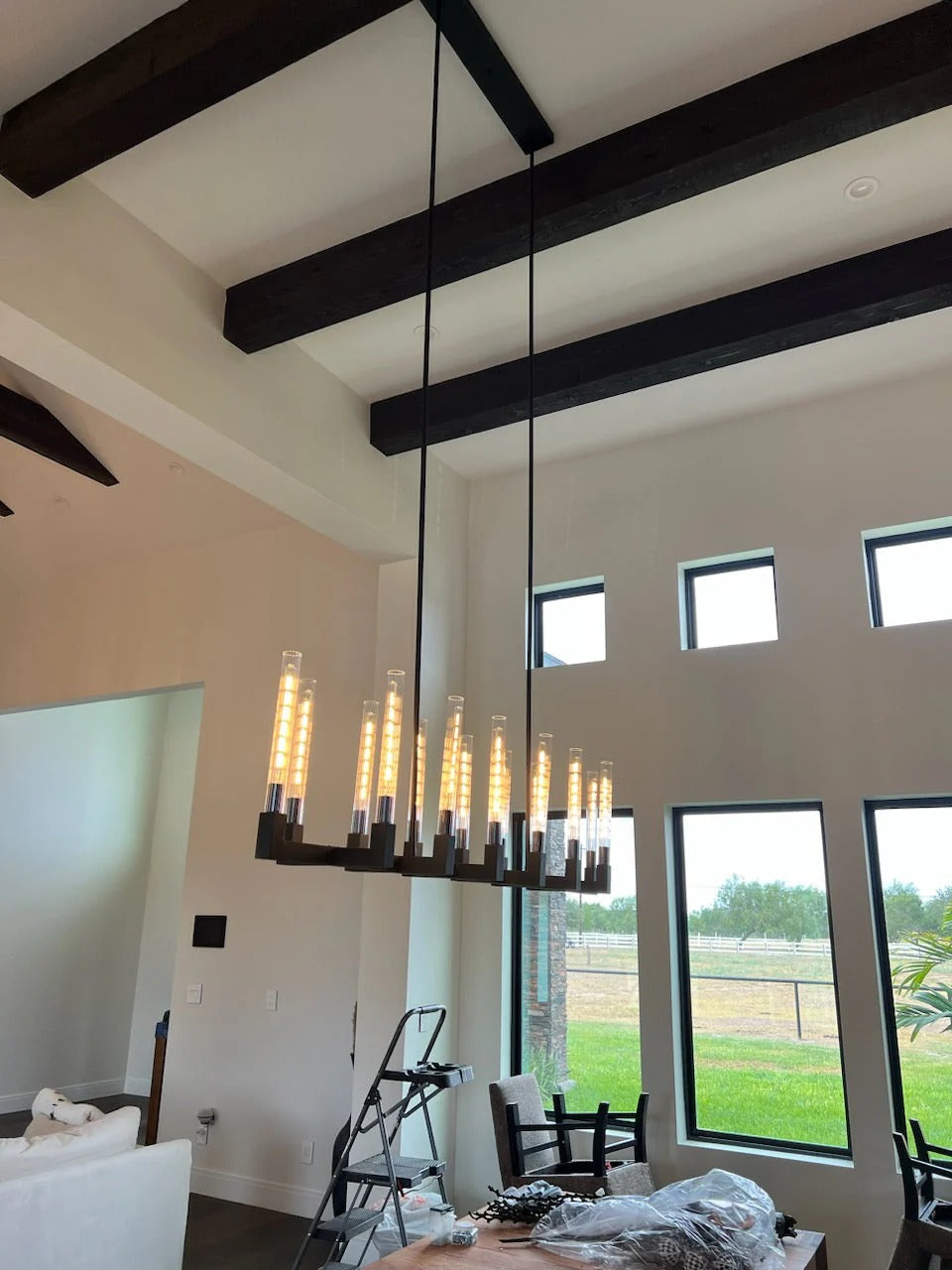 WOMO Fluted-Glass Candlestick Linear Chandelier - Cannele