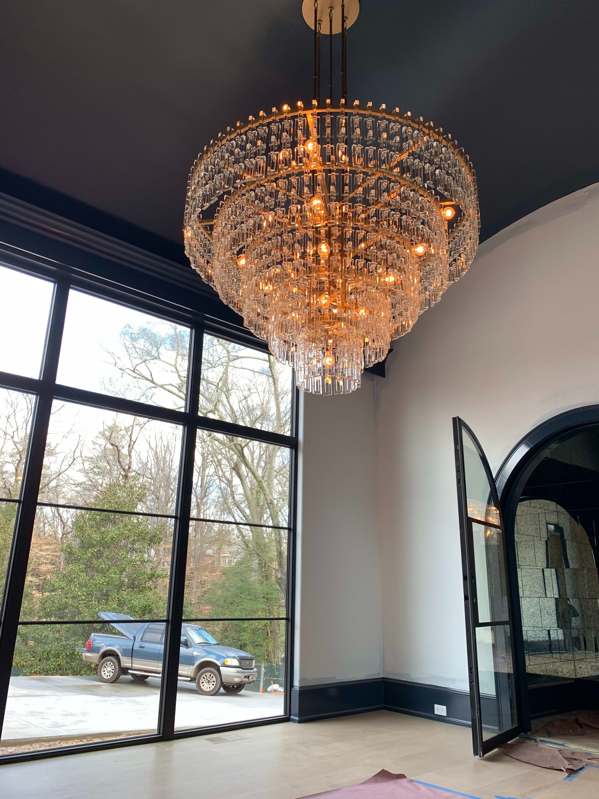 WOMO Chain Crystal Tiered Chandelier - Marignan