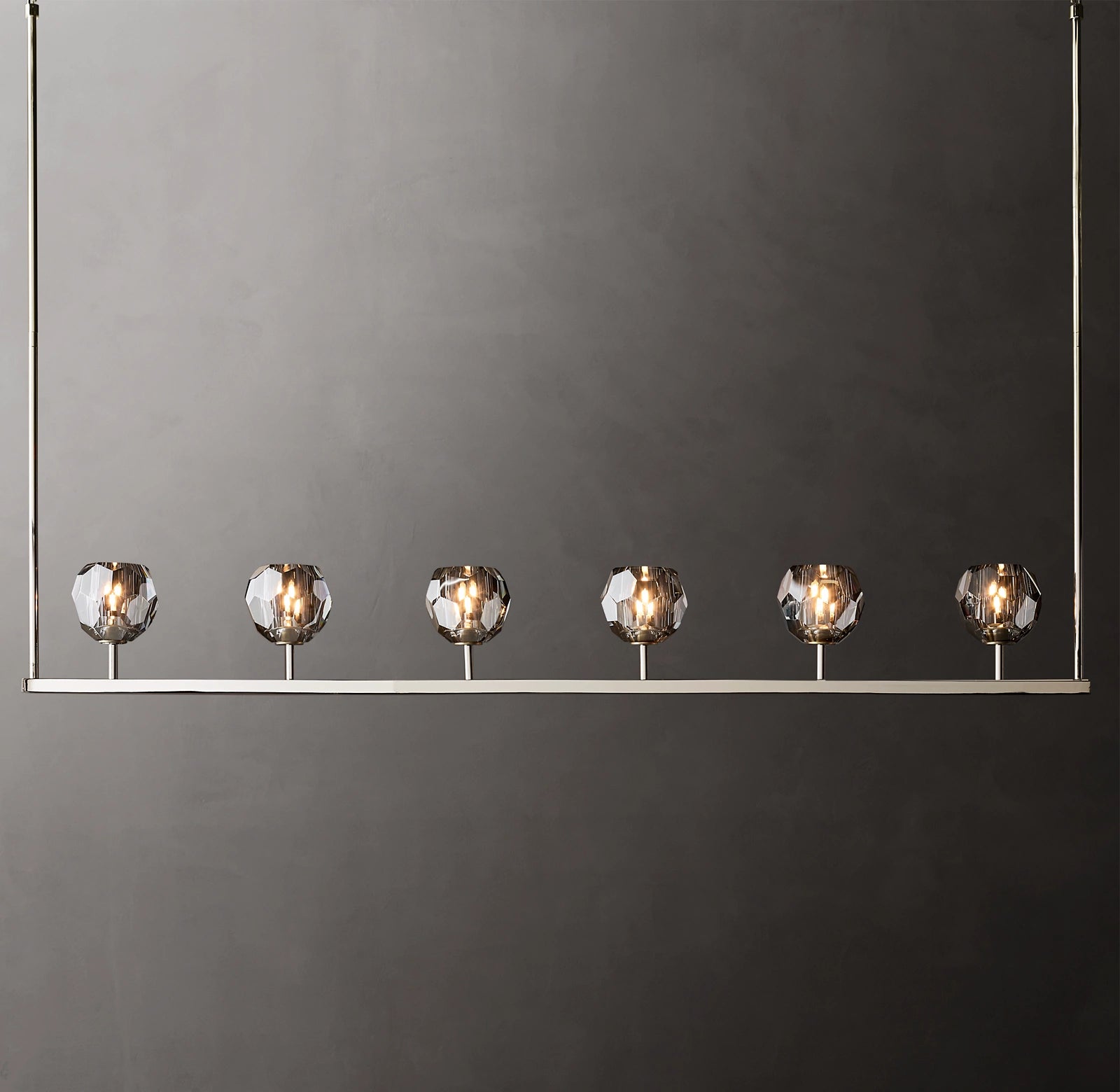 WOMO Crystal Linear Chandelier – Boule