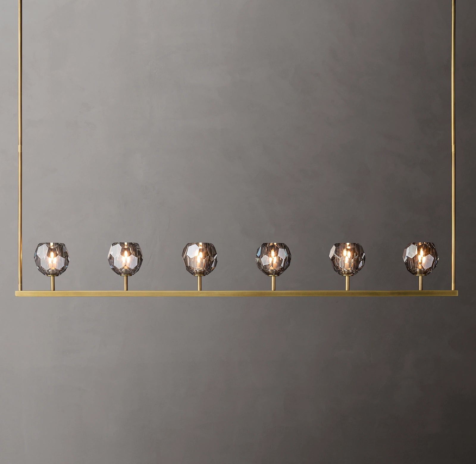 WOMO Crystal Linear Chandelier – Boule
