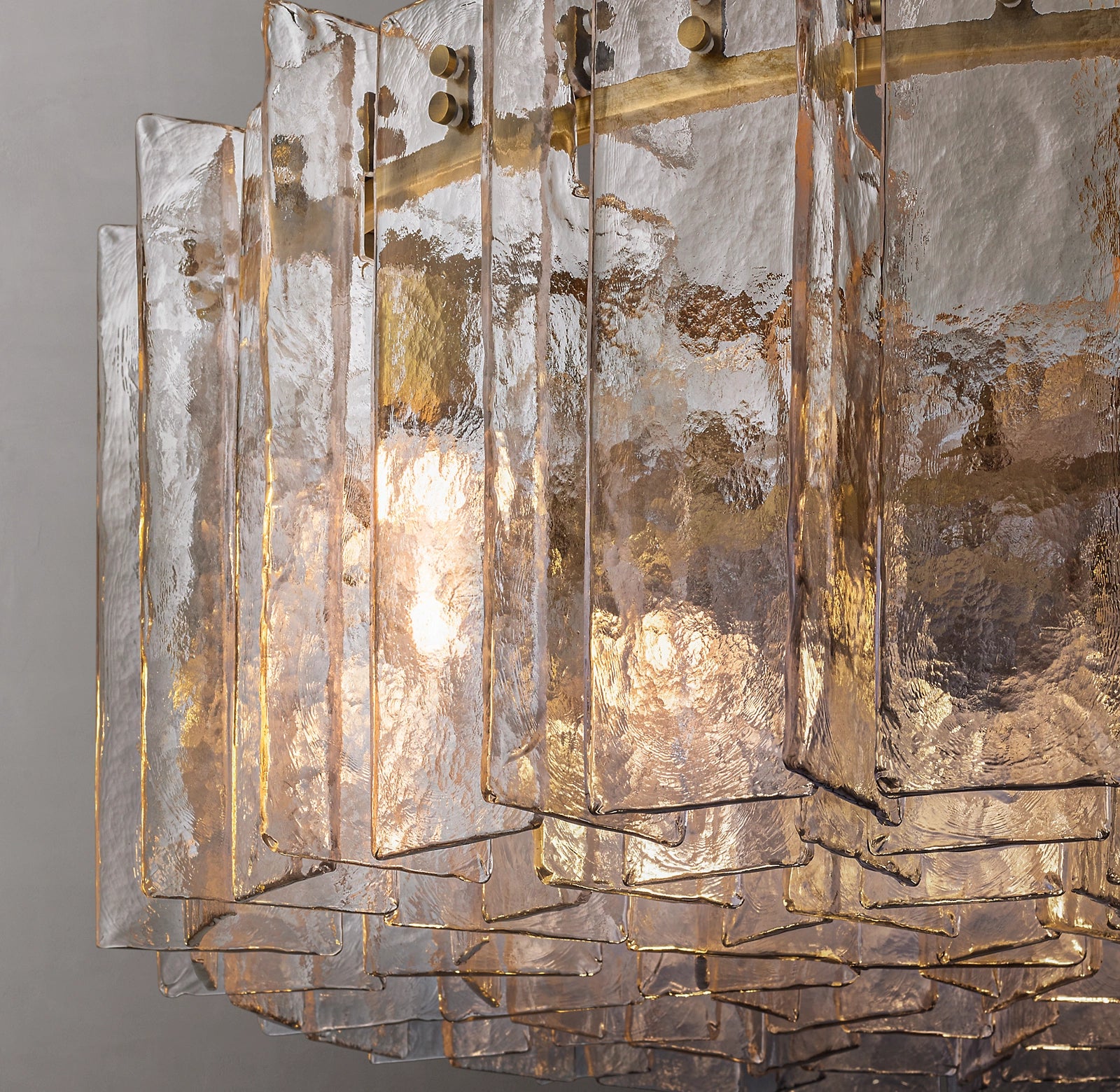 WOMO Clear Hammered Glass Round Chandelier - Lattice