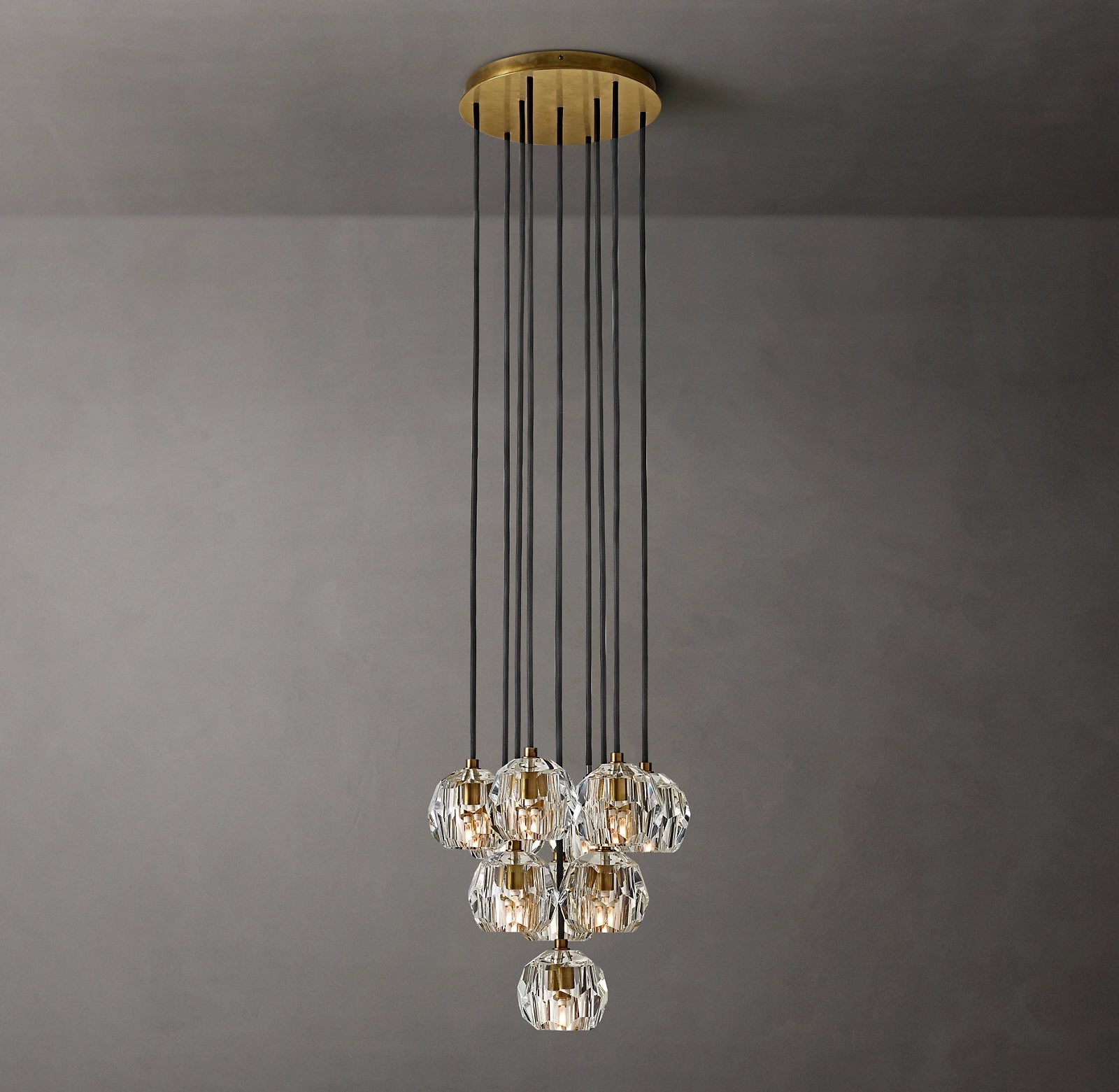 WOMO Crystal Cluster Chandelier – Boule