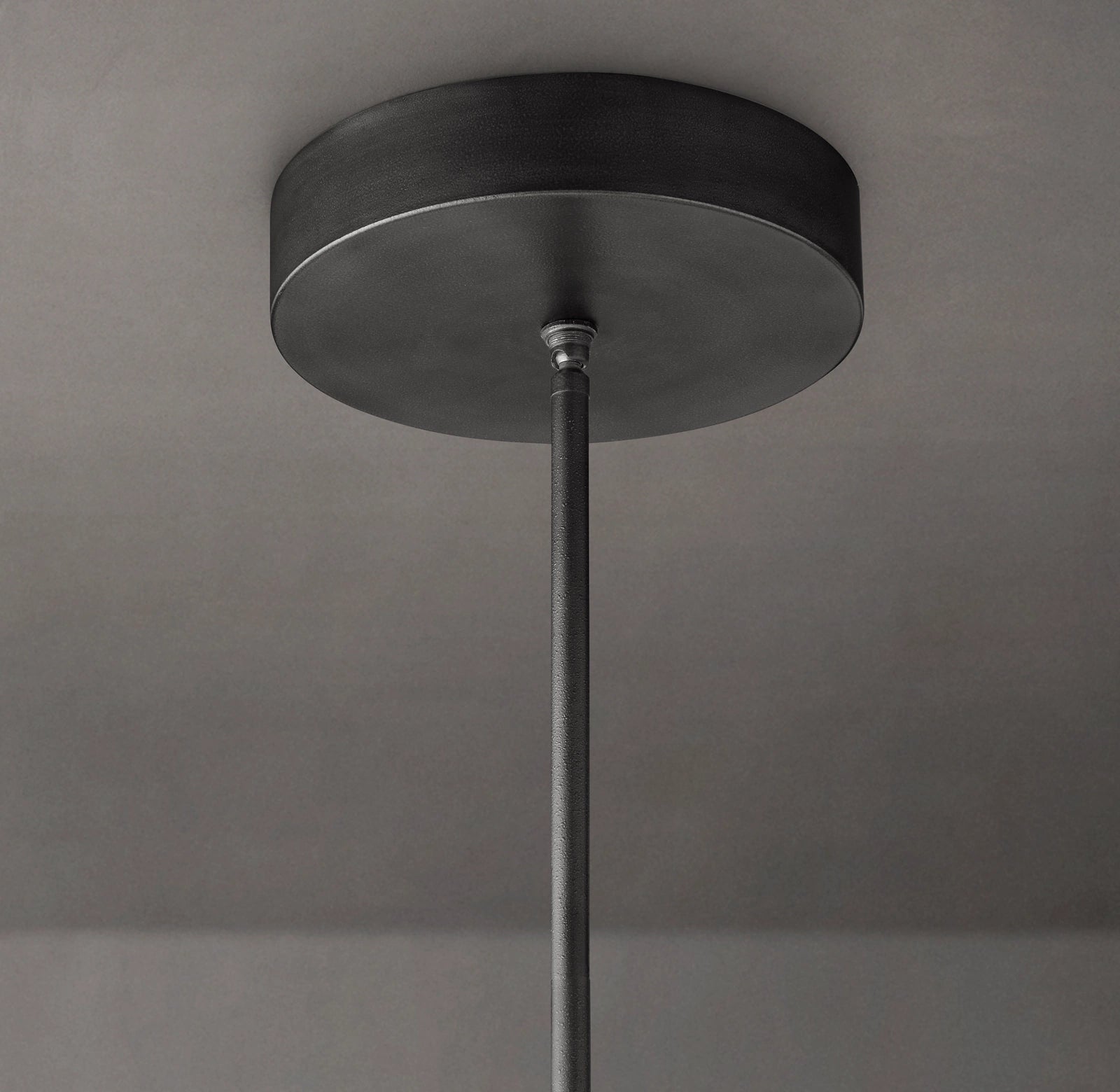 WOMO Forged Iron Ring LED Chandelier - Peralta