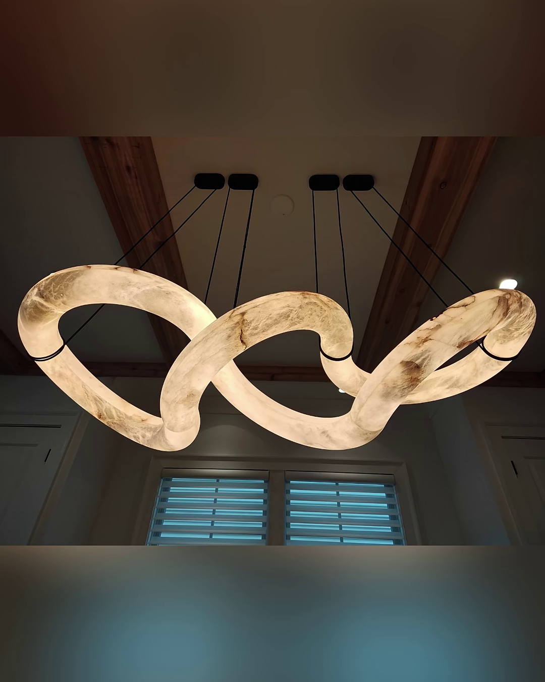 WOMO Infinity Large Alabaster Chandelier-WM2883